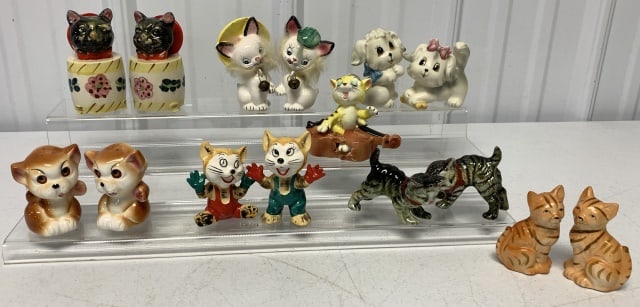 (8) Pairs of Cats S&P Shakers (1 of 3)