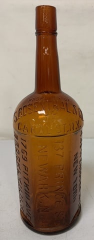 S. Rosenthal & Co. 58 Oz. Brown Bottle (1 of 6)