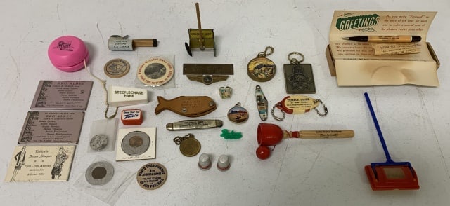 20+ Advertising items Eastern, Tom's others: RKO Albee, Crystal Cave & Levine's are all compact mirrors, Cracker Jack, Ready Kilowatt, others, all have age and some wear