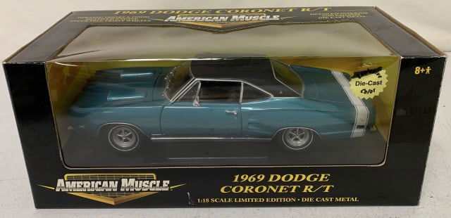Ertl 1969 Dodge Coronet R/T in box (1 of 6)