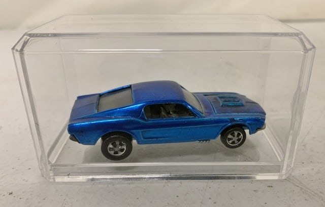 1968 Hot Wheels Redline Custom Mustang (1 of 8)