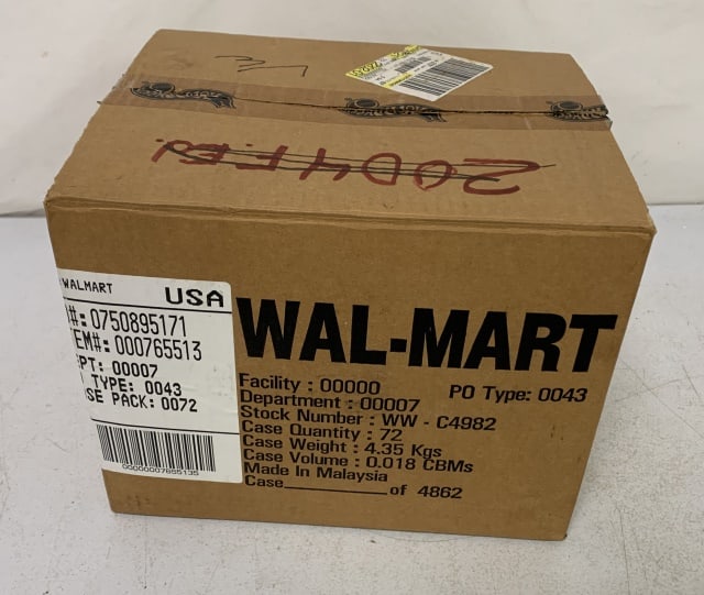 65+ mostly 2004 Hot Wheels blister packs: see photos for descriptions