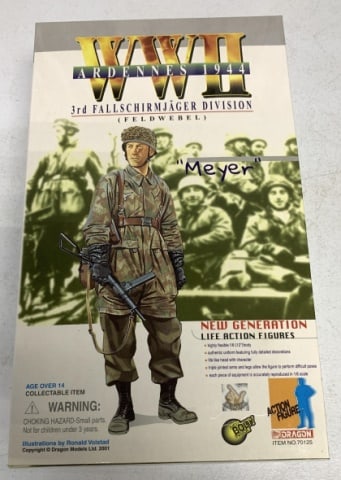Dragon Action Figure WWII Ardennes 1944: 3rd Fallschirmjager Division, (Feldwebel), Meyer, looks complete, 1/6 scale