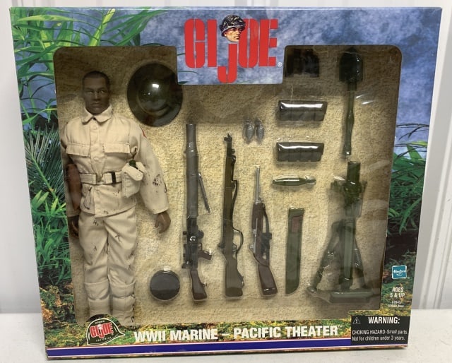 GI Joe WWII Marine-Pacific Theater Set: Hasbro, looks unopened