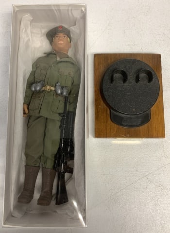 GI Joe Lt. Col. Joseph Colton Mail in Offer: comes with stand