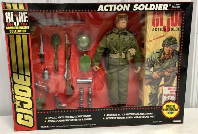 GI Joe Action Soldier US Army Infantry Set (1 of 2)