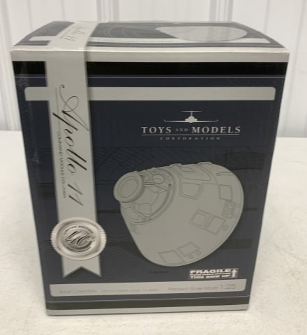 Toys & Models Apollo 11 Command Module (1 of 2)