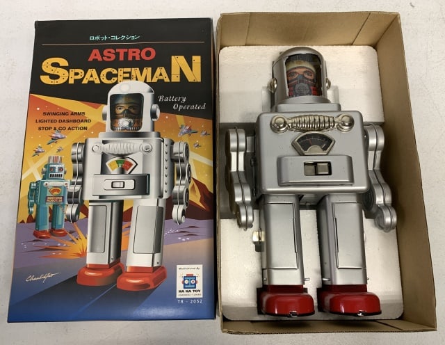 Ha Ha Toy Battery Operated Astro Spaceman