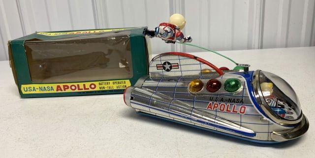 Masudaya USA-NASA Apollo Battery Operated Toy (1 of 10)