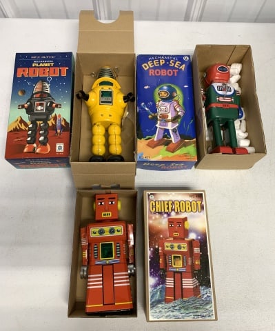 (3)Deep-Sea, Planet, Chief Robot (1 of 5)