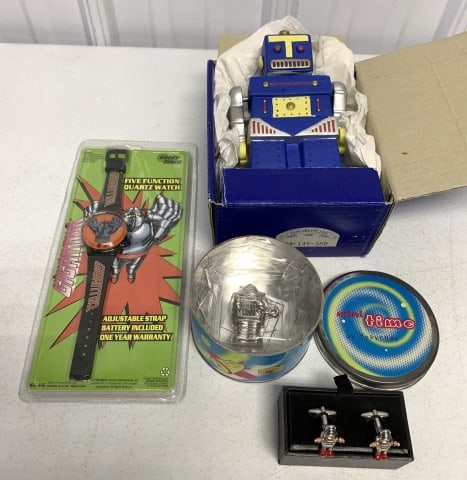 (4) Robots, Cufflinks, Watch, Figures: contemporary