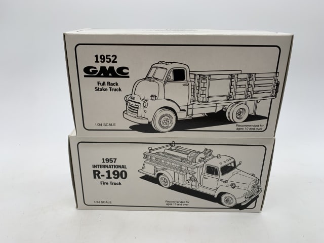 2 First Gear fire trucks in boxes (1 of 5)