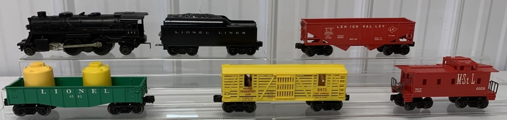 lot of 6 Lionel Trains, Engine, Tender, others (1 of 4)