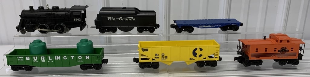 lot of 6 Lionel Trains, Engine, Tender, others (1 of 4)