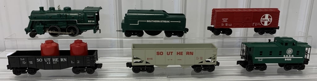 lot of 6 Lionel Trains, Engine, Tender, others (1 of 4)