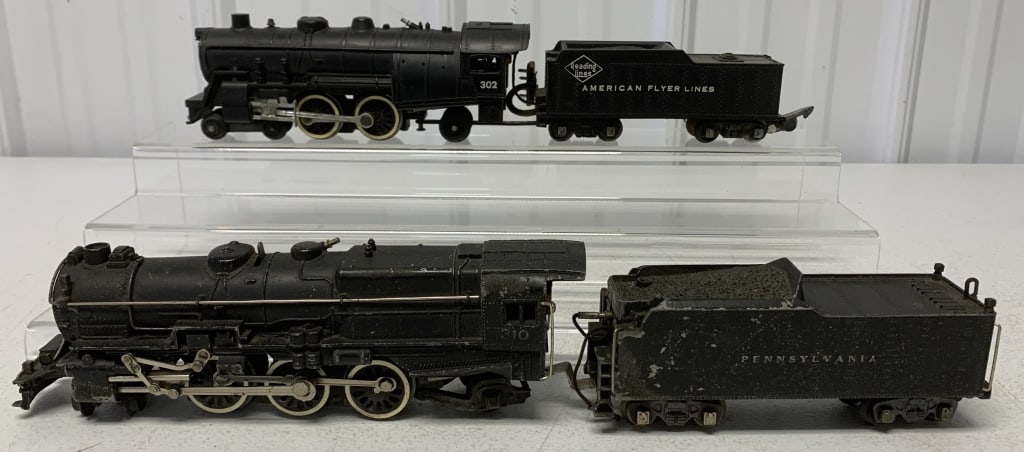 lot of 4 American Flyer Engines & Tenders (1 of 5)