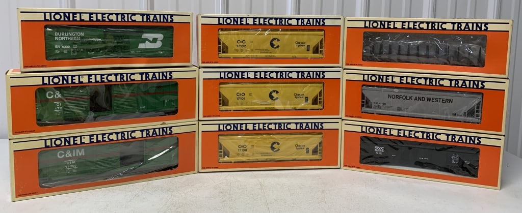 9 Lionel Trains, boxcar, hopper,gondola,flatcar (1 of 5)