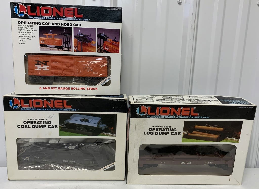 3 Lionel cars (1 of 4)