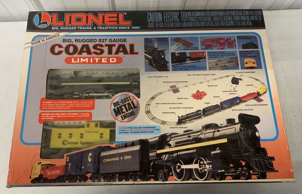 Lionel Coastal Limited train set in box (1 of 8)