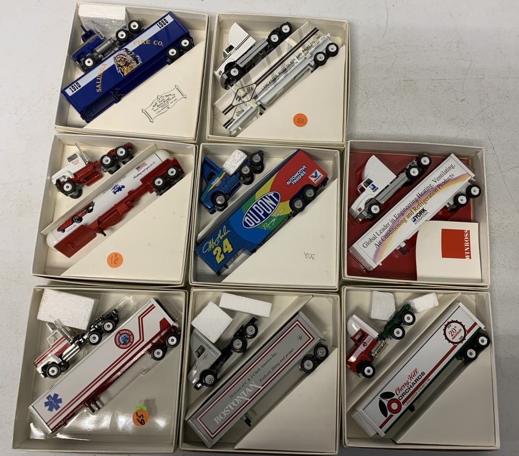 8 Winross trucks in boxes (1 of 3)