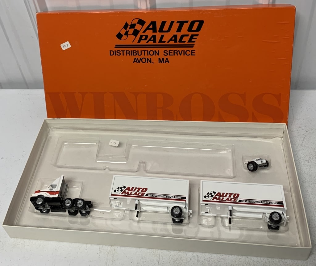 partial Auto Palace Winross set (1 of 3)