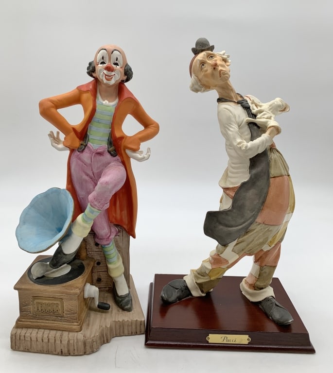lot of 2 Clown Figures (1 of 7)