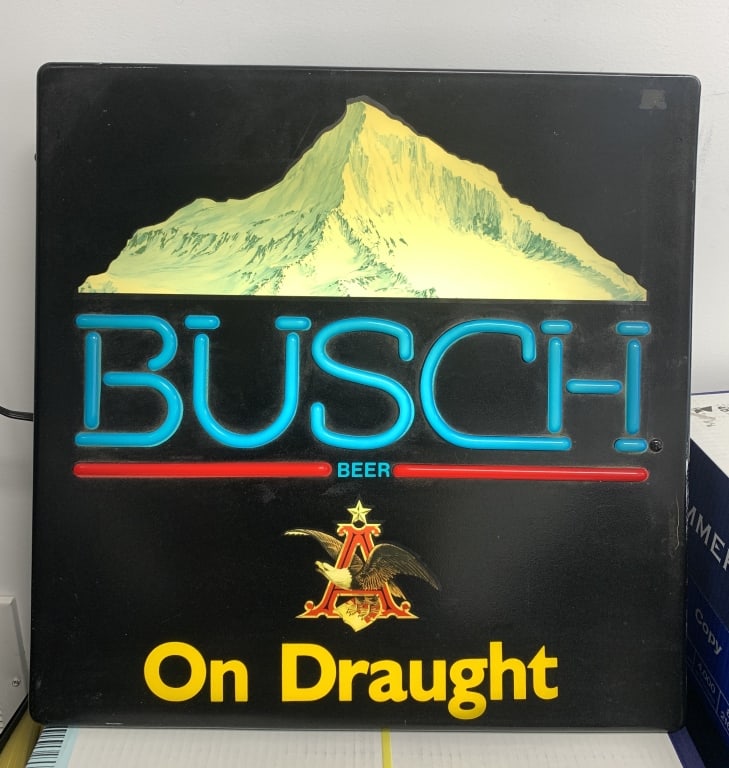 Busch Beer Light Up Bar Light (1 of 4)
