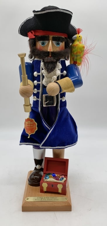 Steinbach Long John Silver Nutcracker (1 of 4)