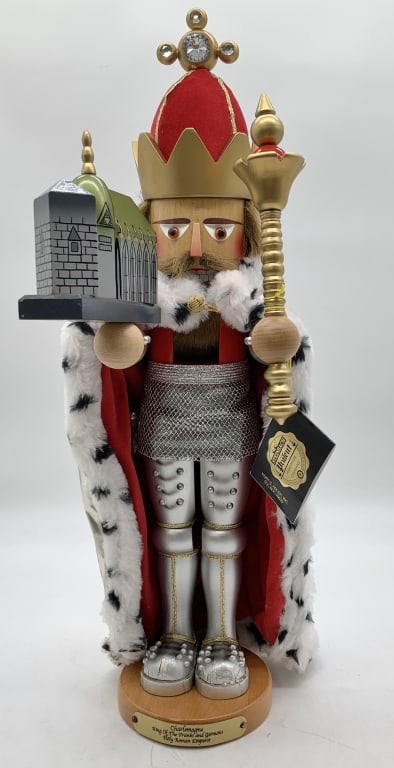 Steinbach Charlemagne Nutcracker (1 of 6)