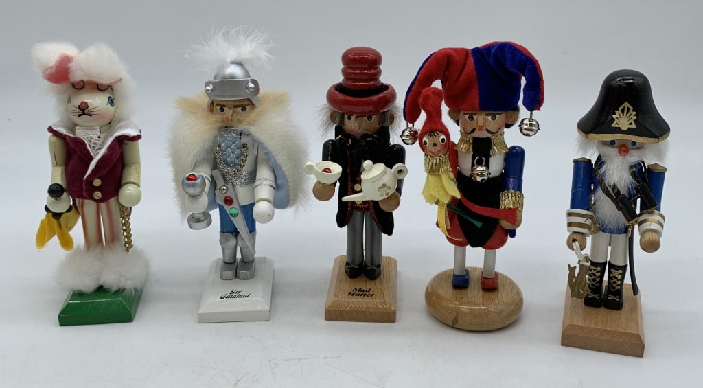 lot of 5 Steinbach Minature Nutcrackers (1 of 5)