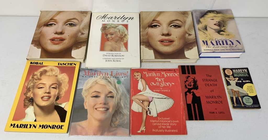 lot of 9 Marilyn Monroe Books (1 of 4)
