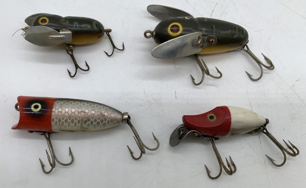 lot of 4 Wooden Fishing Lures (1 of 6)