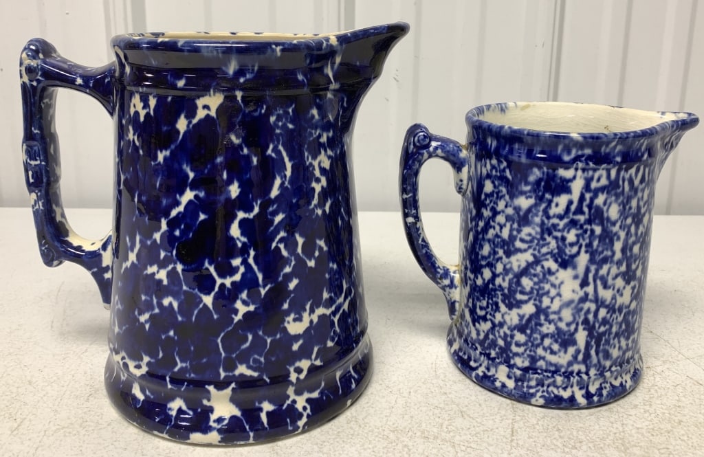 2 Stoneware Pitchers Bennington Style (1 of 6)