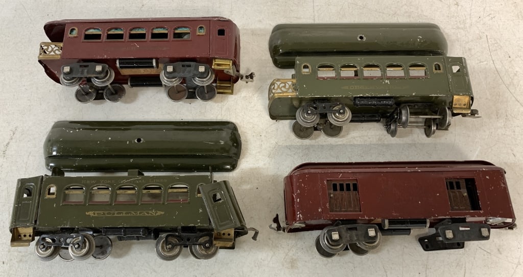 lot of 4 Lionel Metal Train Cars (1 of 6)