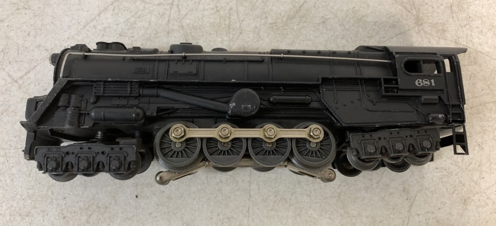 Lionel Locomotive Engine (1 of 4)