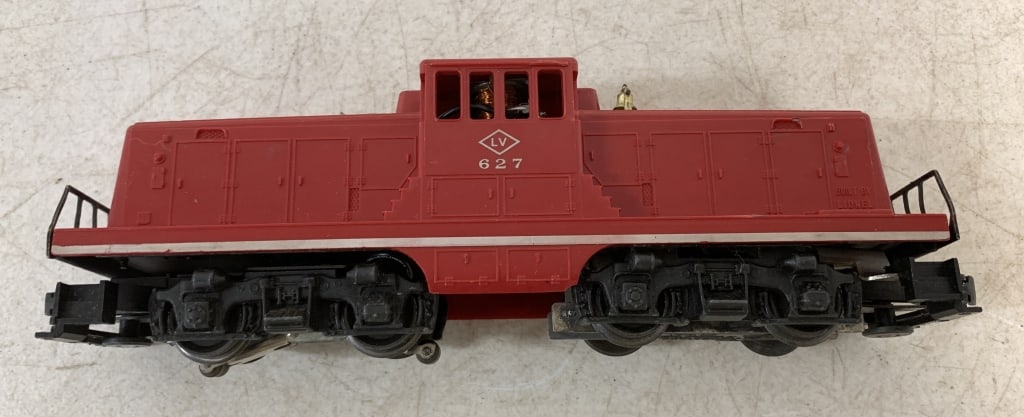 Lionel Diesel Switcher Engine (1 of 4)