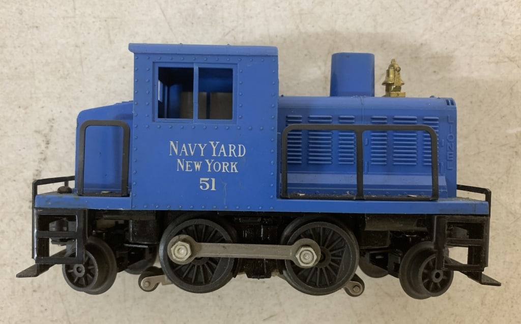 Lionel Locomotive Engine (1 of 4)