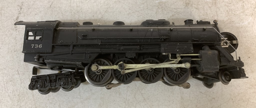 Lionel Locomotive Engine (1 of 4)