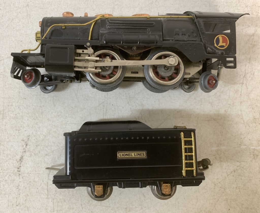 (2) Lionel pcs- Locomotive & Tender w/ Boxes (1 of 6)