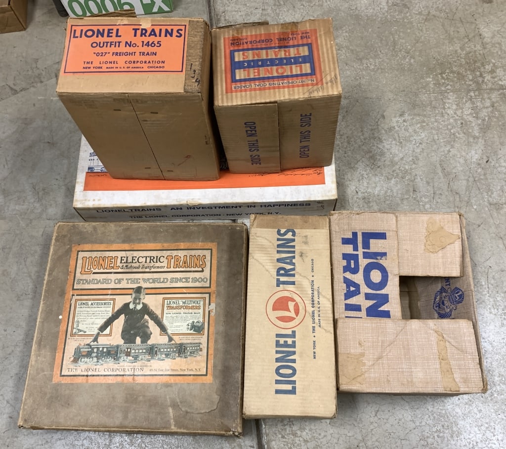 lot of 6 Old Empty Lionel Train Boxes: use and wear, tears, missing flaps