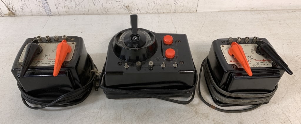 3 Lionel Train Transformers (1 of 5)