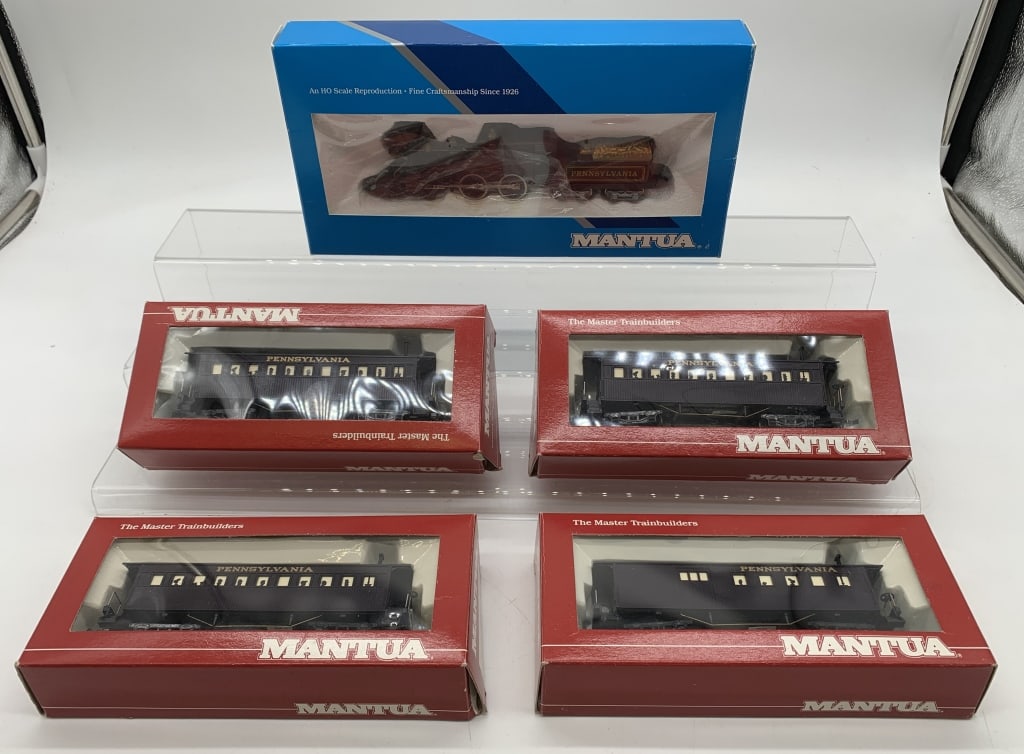 5 pcs Mantua HO Scale Engine,passenger cars (1 of 6)
