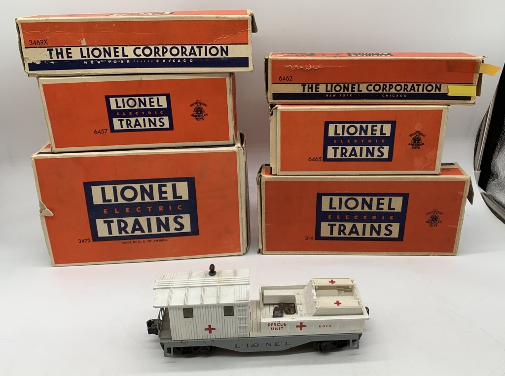 7 pcs Lionel Train Gondola,Tank,Caboose/box (1 of 8)