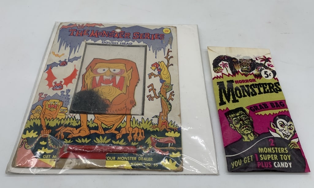 lot of 2 vintage monster items (1 of 4)