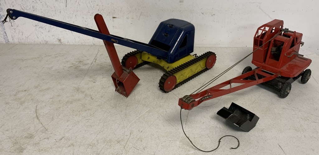 Brenner Shovel & Tri-Ang Crane Steel Toys: both pressed steel, both show wear, Brenner shovel missing ropes and strings to control, Tri--Ang bucket not attached, both show some paint wear, some chips
