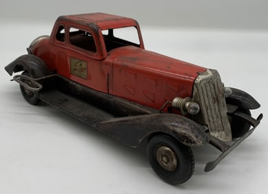 Hose Mfg. Fire Chief Wind Up Pressed Steel Car