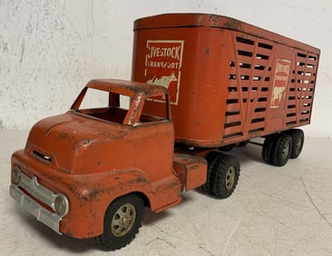 Dunwell Livestock Transport Truck