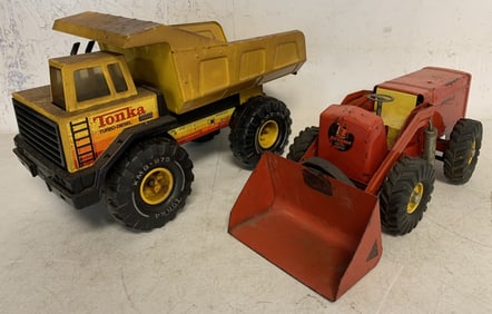 lot of 2-Tonka Dumptruck & Nylint Payloader