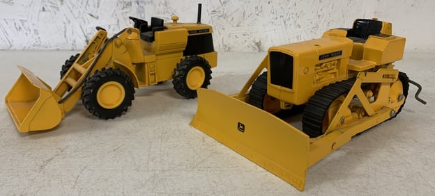 lot of 2 John Deere Construction Toys