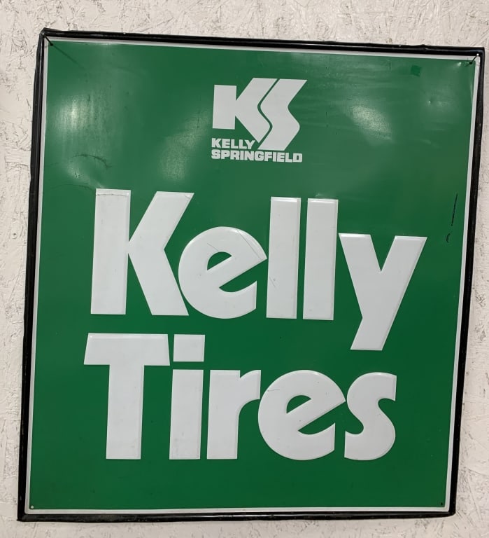 Kelly Springfield Tires metal sign (1 of 6)